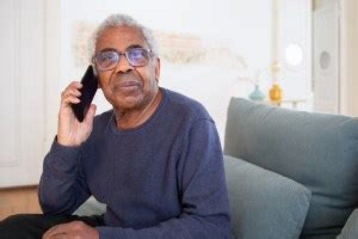 Can an employer stop you from calling 911?