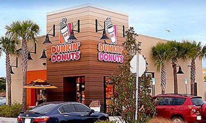 Does Dunkin Donuts have exclusive territory rights?