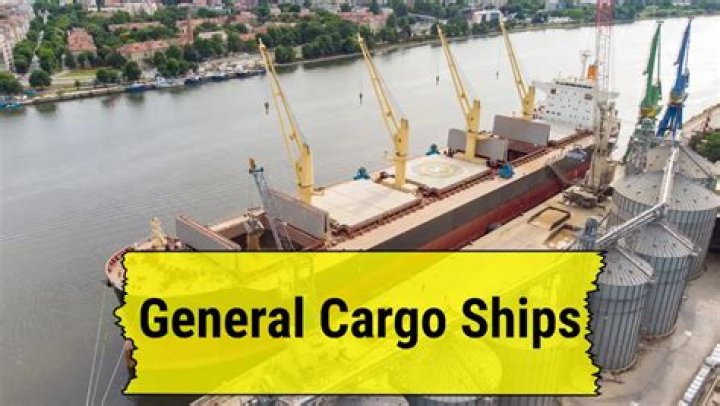 How do cargo ships get loaded?