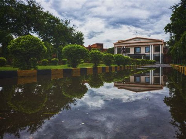 Is MDI Gurgaon a good college?