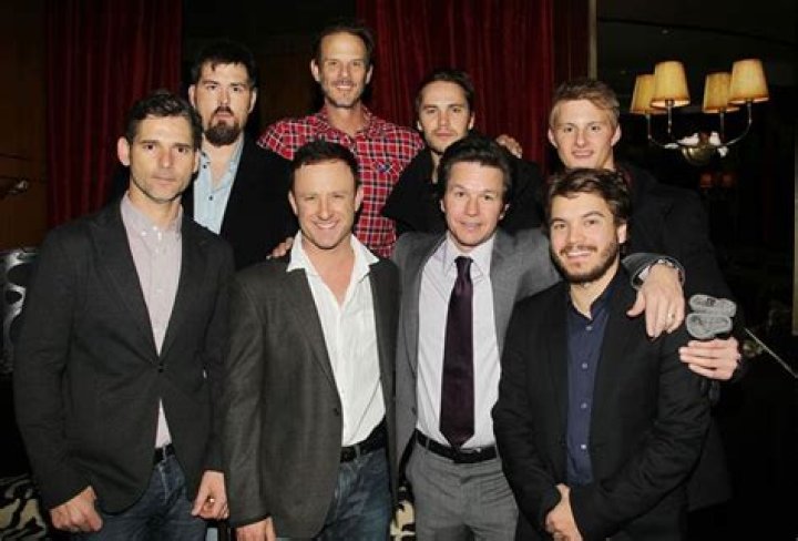 Who are the 9 Wahlberg siblings?